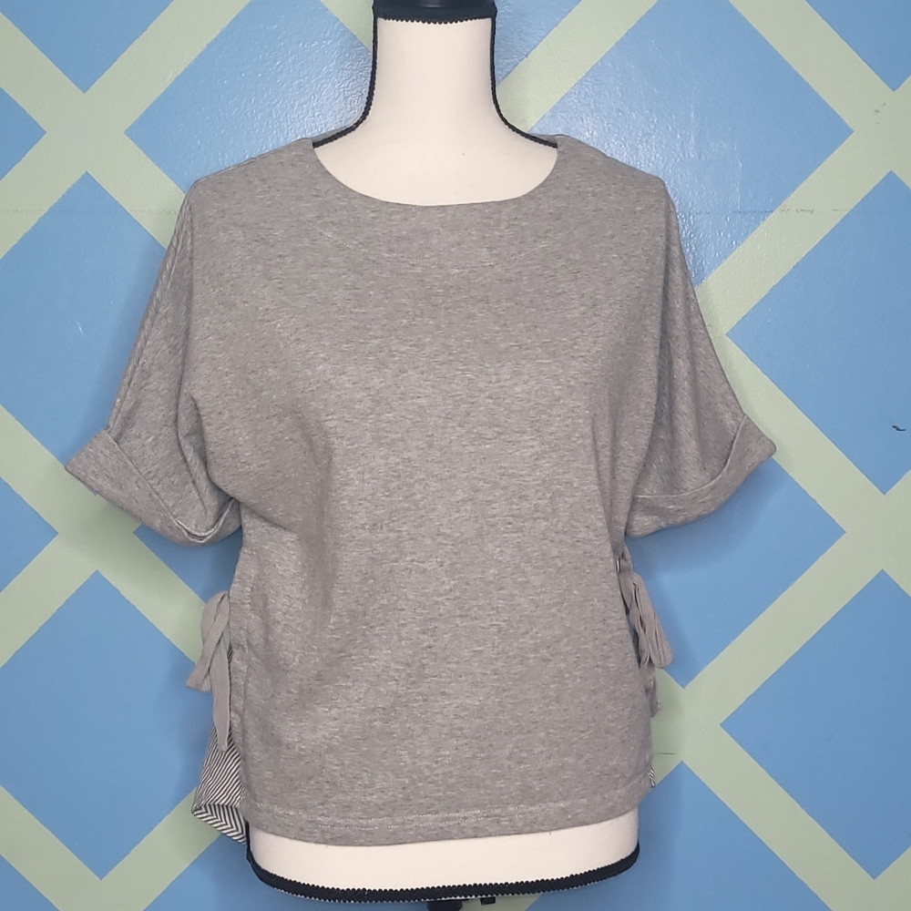 Lilis Closet Short Sleeve Top